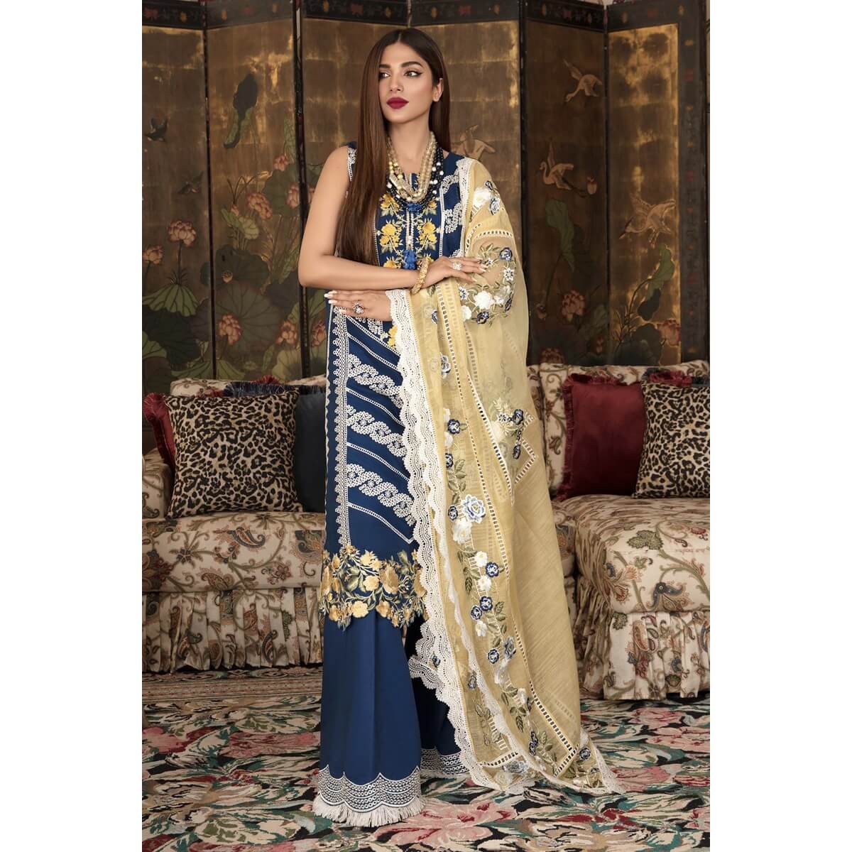 Crimson by Saira Shakira, Luxury Lawn, D4-A