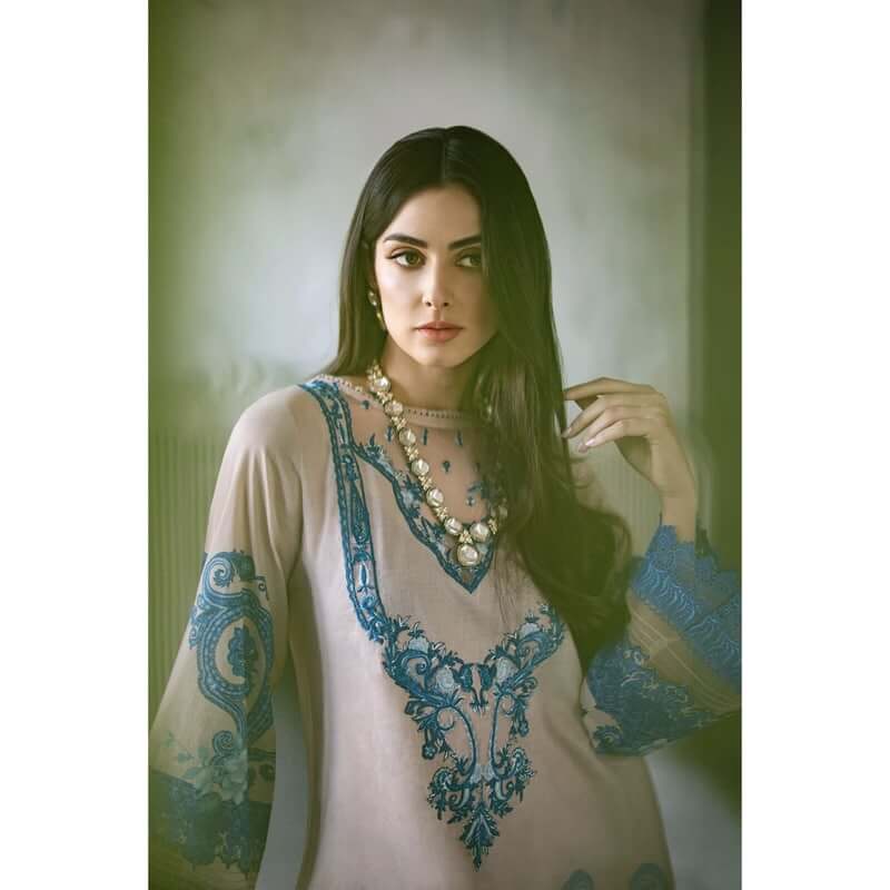 Sobia Nazir | Vital 2021 | VT21-12A